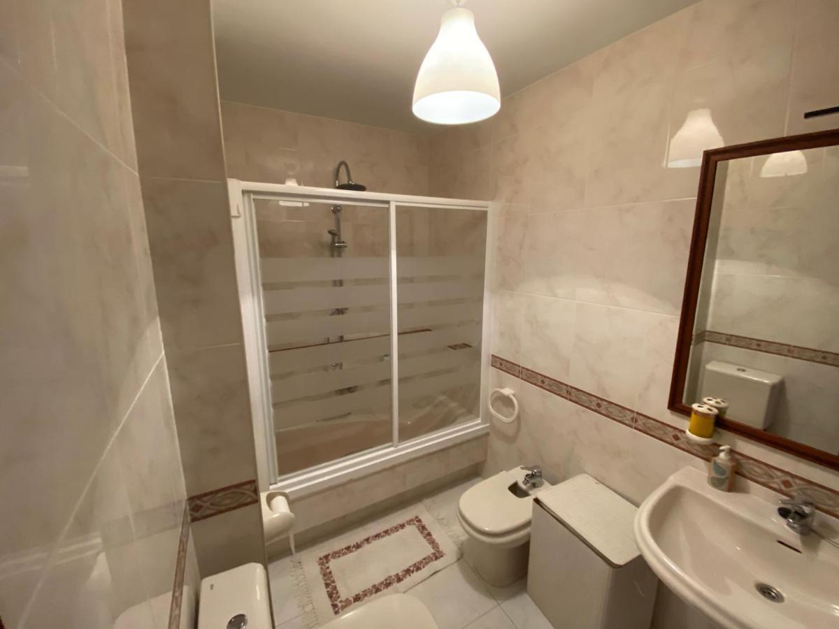 Apartamento En Primera Linea De Playa En Laxe Esterno foto